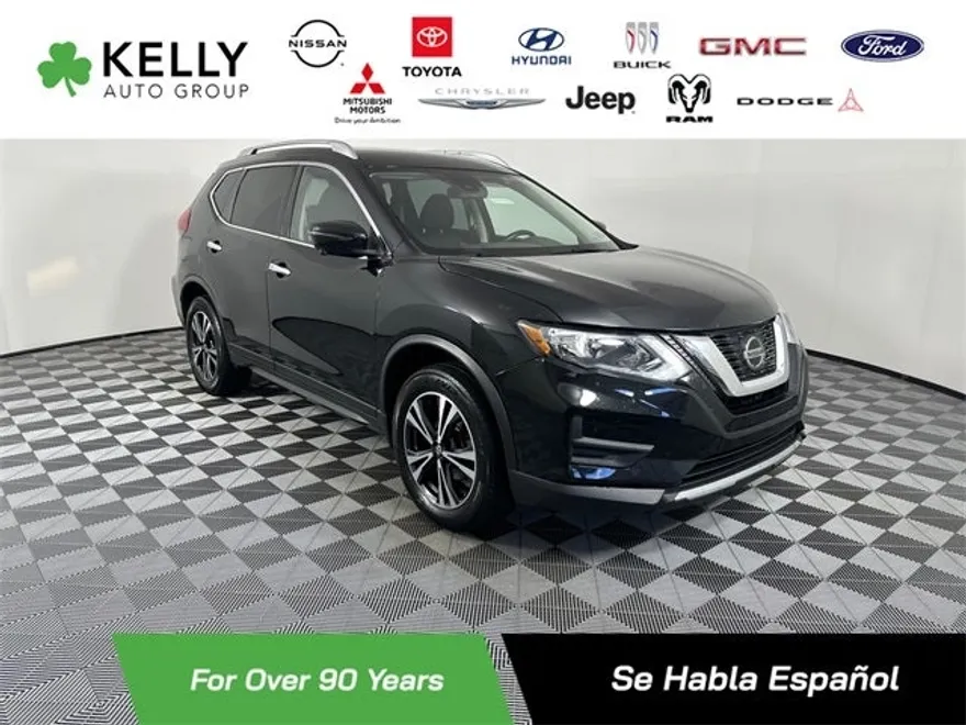 2019 Nissan Rogue SV photo 1