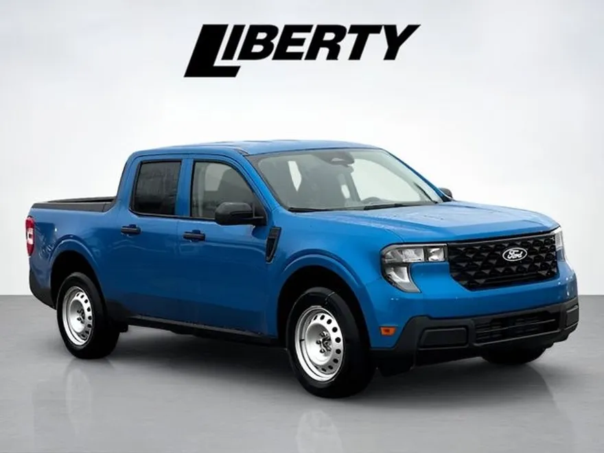 2025 Ford Maverick XL photo 1