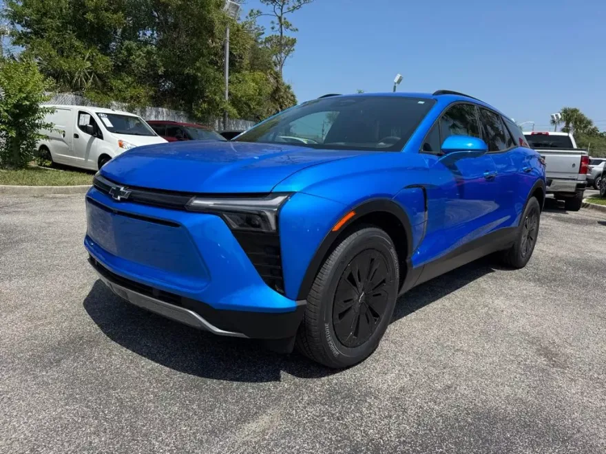 2025 Chevrolet Blazer EV photo 1