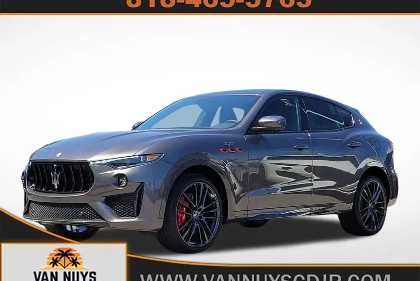 2023 Maserati Levante Trofeo photo 1