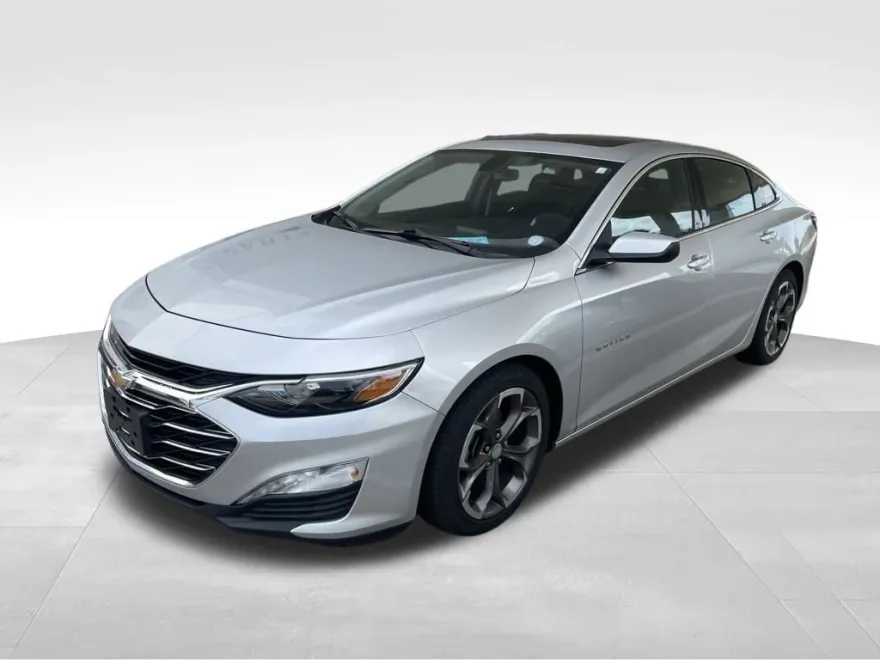 2021 Chevrolet Malibu 1LT photo 1