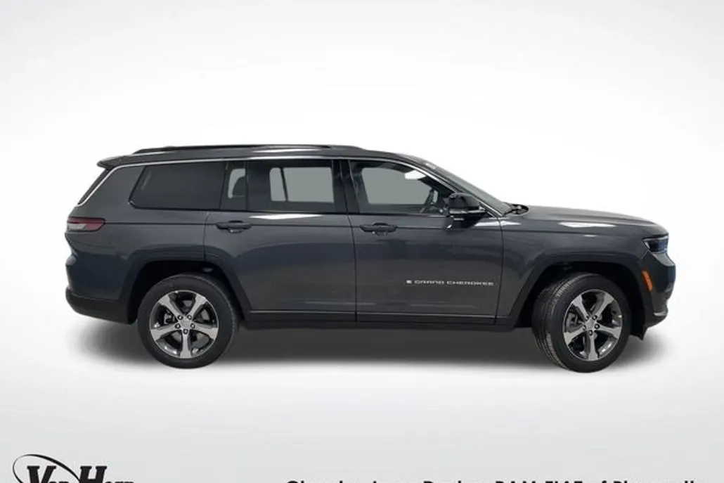 2025 Jeep Grand Cherokee Limited photo 1
