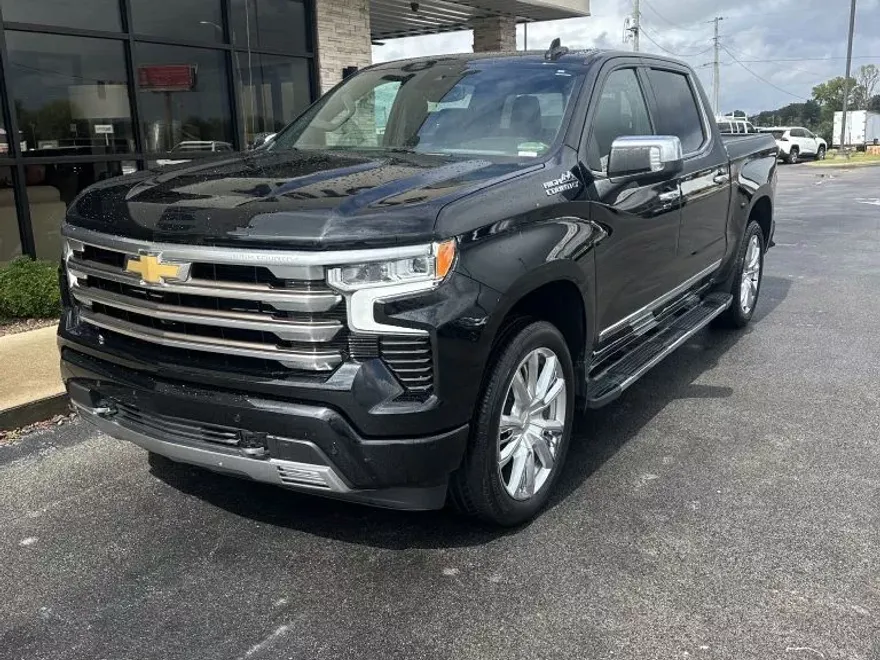 2022 Chevrolet Silverado 1500 High Country photo 1