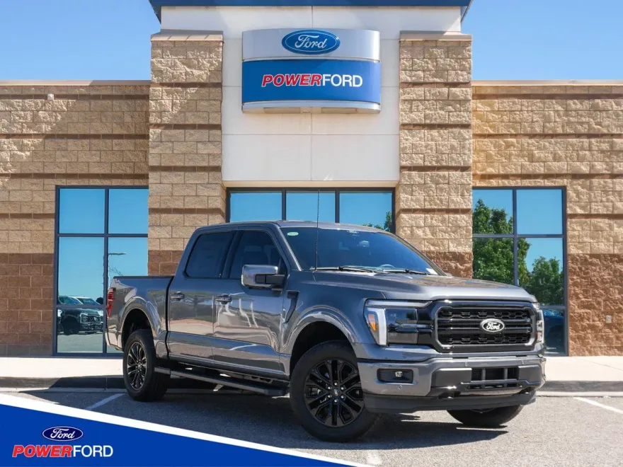 2025 Ford F-150 Lariat photo 1