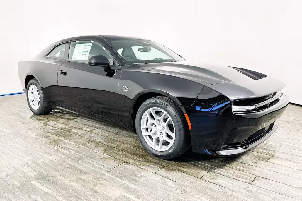 2025 Dodge Charger R/T photo 1