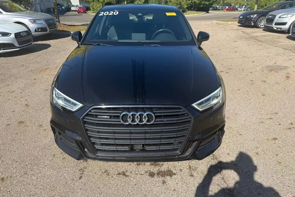 2020 Audi A3 2.0T Premium Plus photo 1