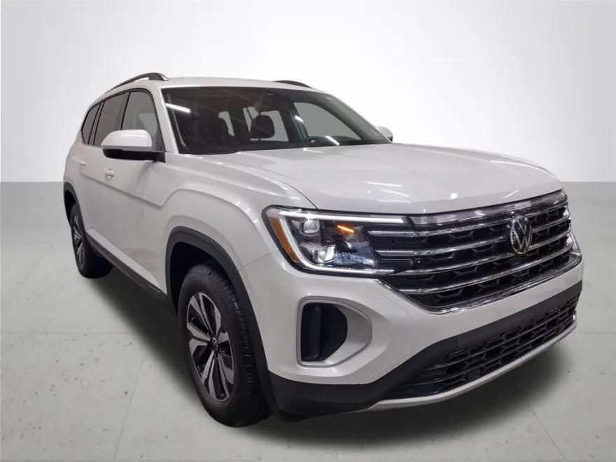 2026 Volkswagen Atlas SE photo 1
