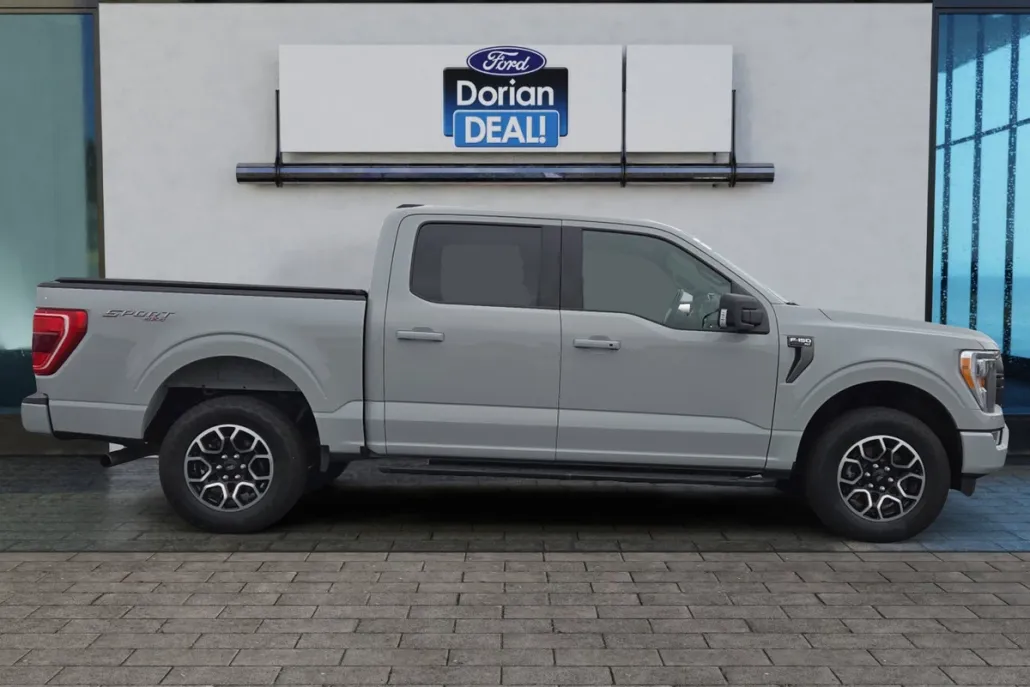 2023 Ford F-150 XLT photo 1