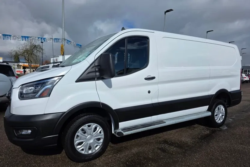 2023 Ford Transit photo 1