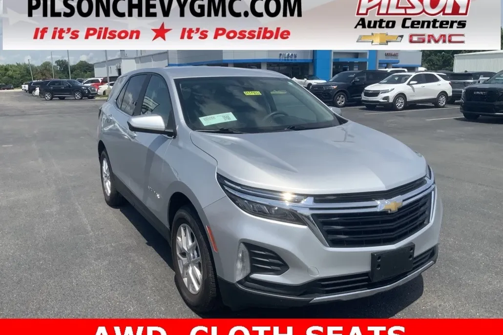 2022 Chevrolet Equinox LT photo 1