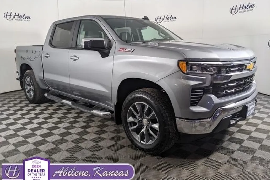 2025 Chevrolet Silverado 1500 LT photo 1
