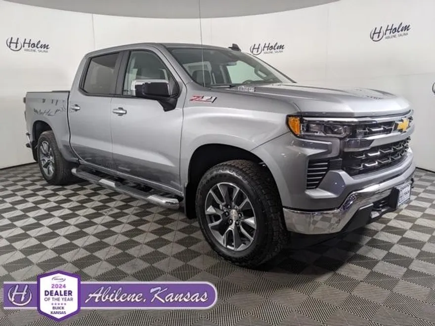 2025 Chevrolet Silverado 1500 LT photo 1