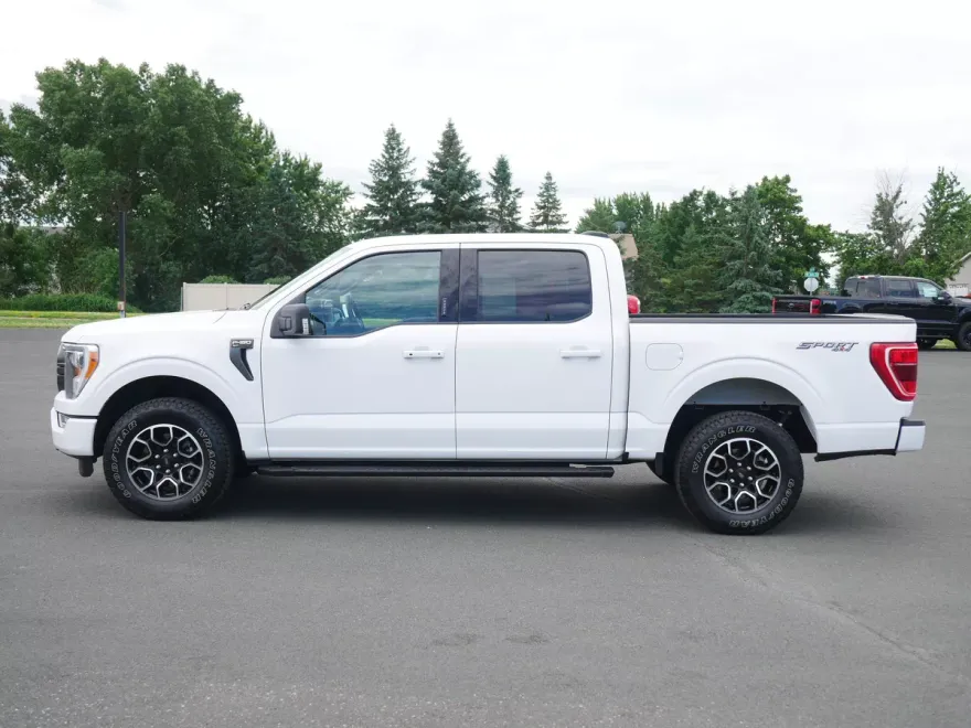 2021 Ford F-150 XLT photo 1