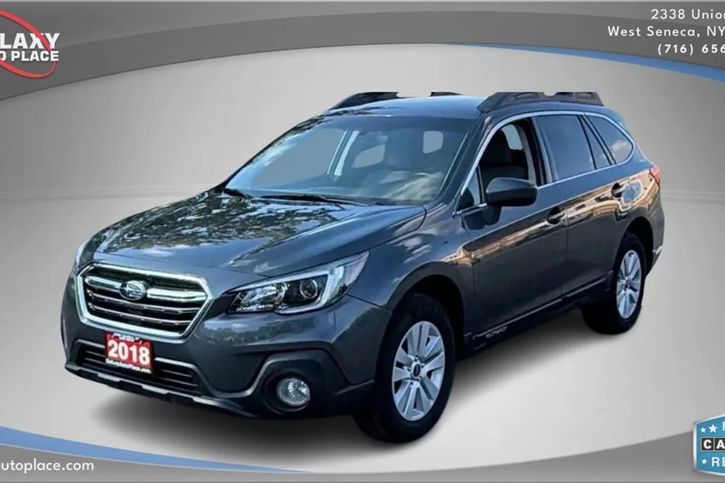 2018 Subaru Outback Premium photo 1