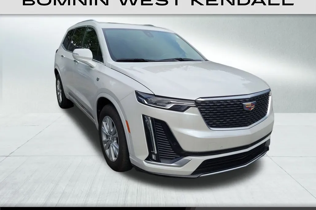 2021 Cadillac XT6 Luxury photo 1