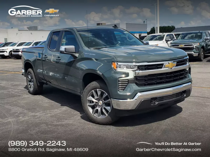 2026 Chevrolet Silverado 1500 LT photo 1