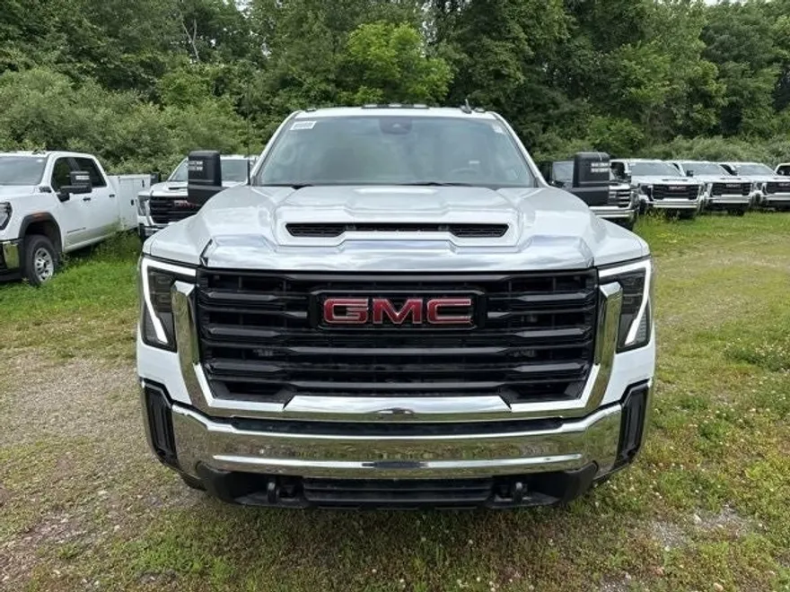 2025 Gmc Sierra Pro photo 1