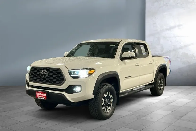 2023 Toyota Tacoma 4x4 SR photo 1