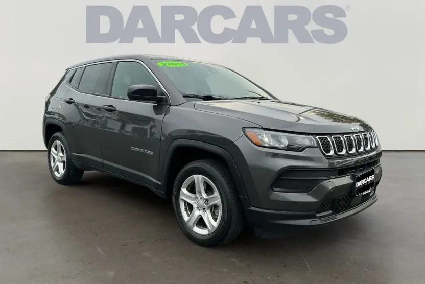 2023 Jeep Compass Sport photo 1