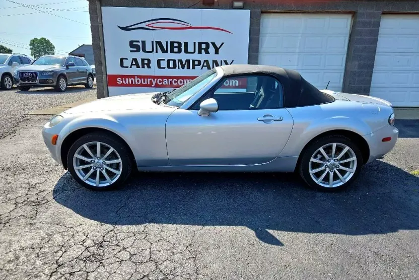 2008 Mazda MX-5 Miata Miata Touring photo 1