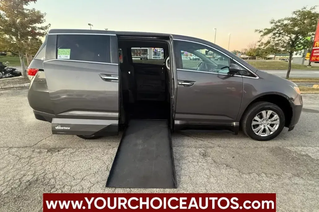 2014 Honda Odyssey EX-L photo 1