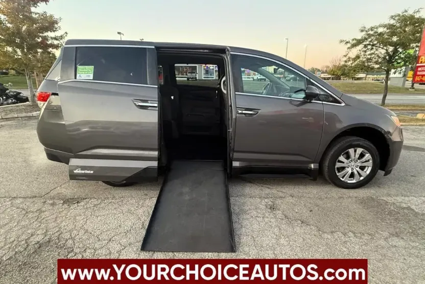 2014 Honda Odyssey EX-L photo 1