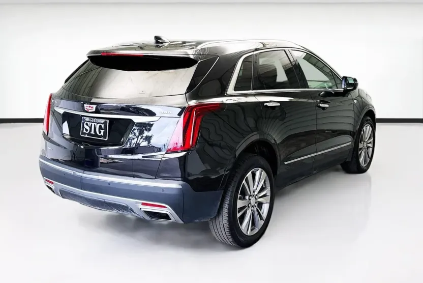 2024 Cadillac XT5 Premium Luxury photo 1