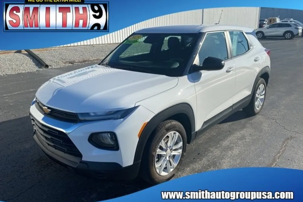 2023 Chevrolet Trailblazer LS photo 1