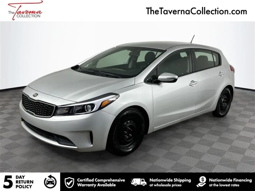 2017 Kia Forte LX photo 1