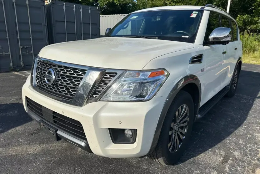 2018 Nissan Armada Platinum photo 1