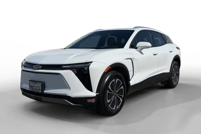 2024 Chevrolet Blazer EV photo 1