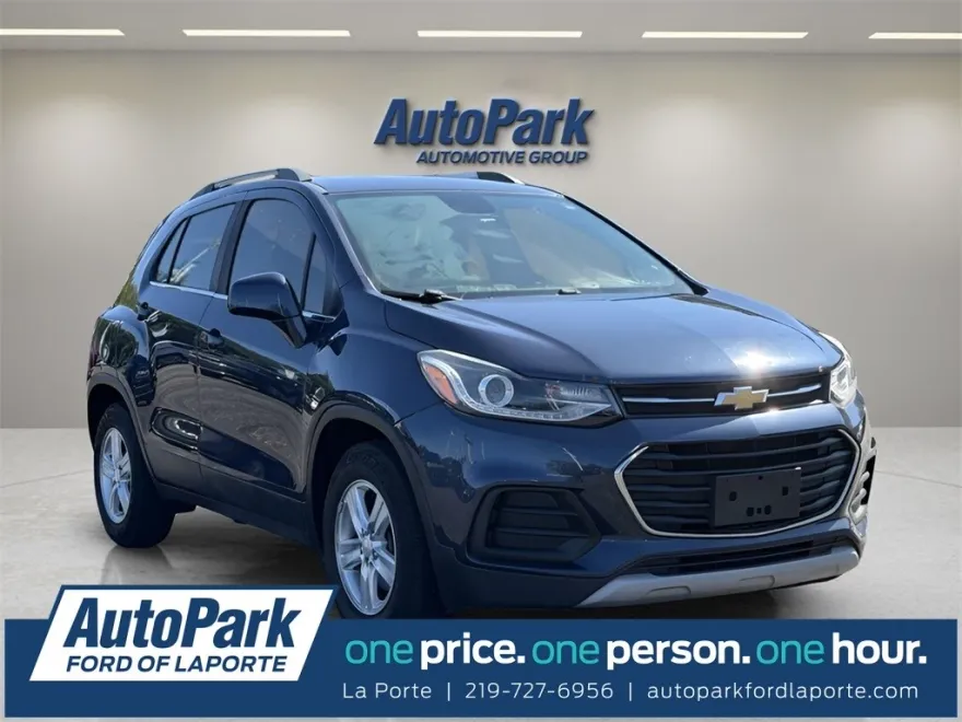 2019 Chevrolet Trax LT photo 1