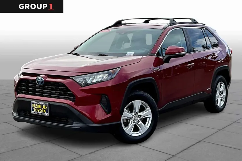2020 Toyota RAV4 Hybrid LE photo 1