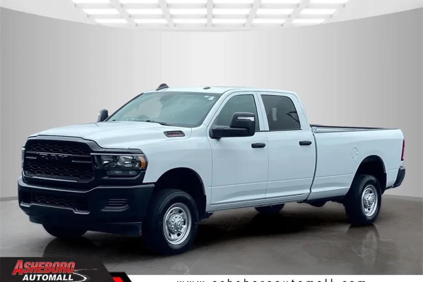 2024 Ram 2500 Tradesman photo 1