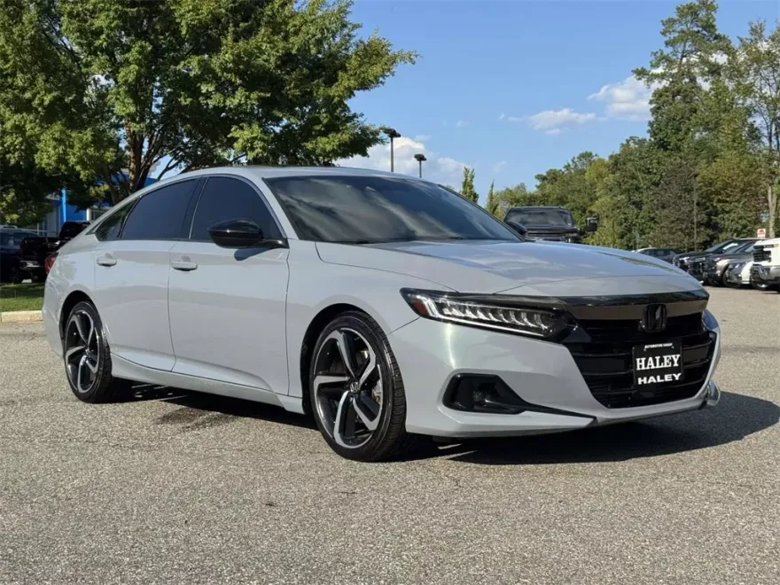 2022 Honda Accord Sport 2.0T photo 1