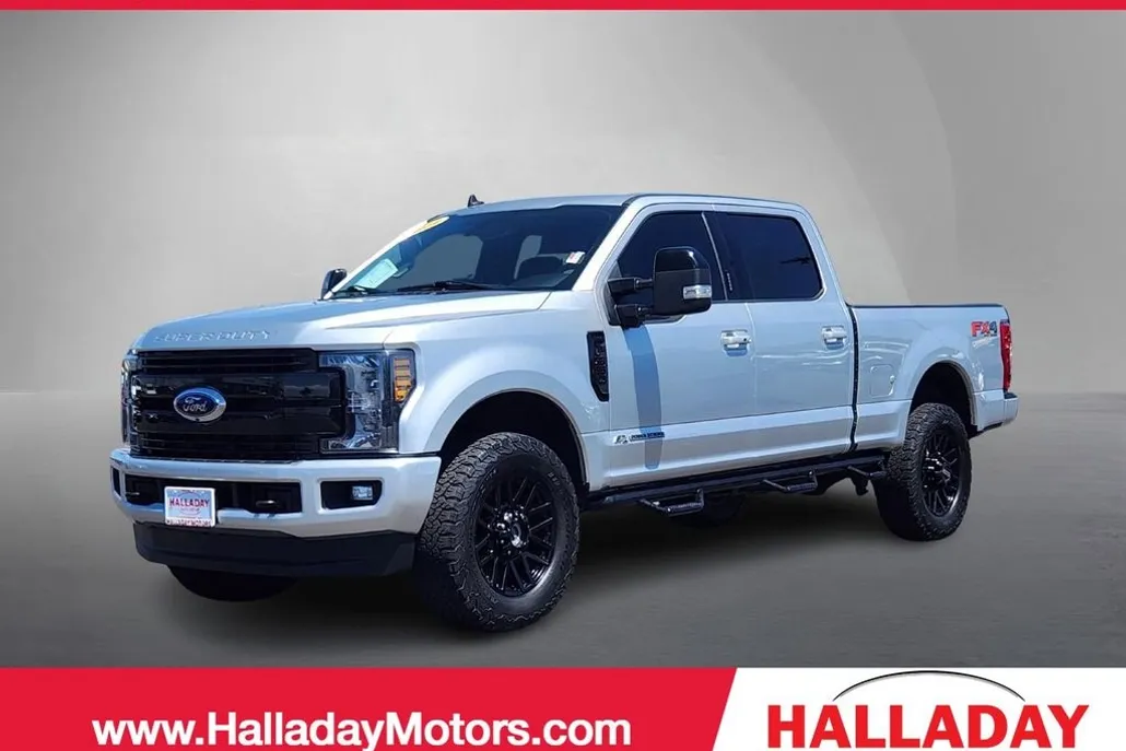 2019 Ford F-350 Lariat photo 1