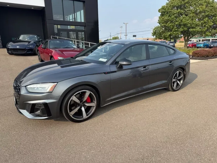 2023 Audi A5 45 S line Premium Plus Quattro photo 1