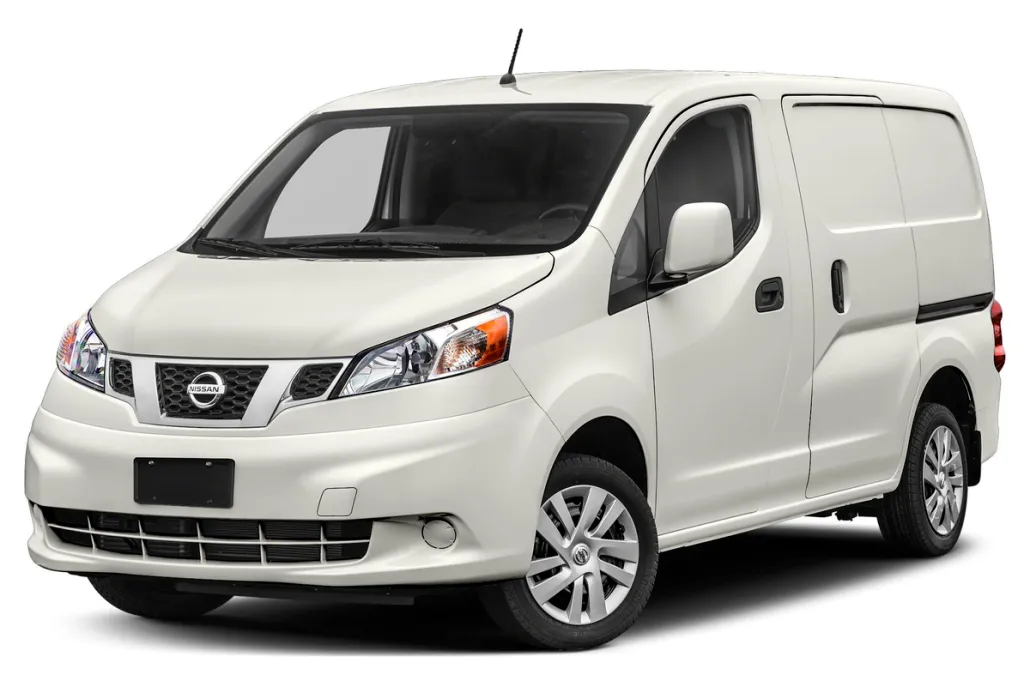 2019 Nissan NV200 SV photo 1