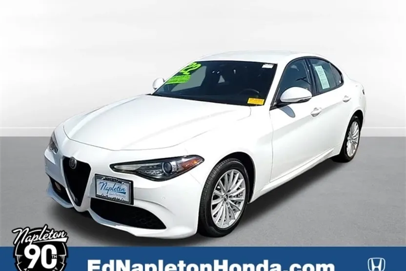 2022 Alfa Romeo Giulia SPRINT photo 1