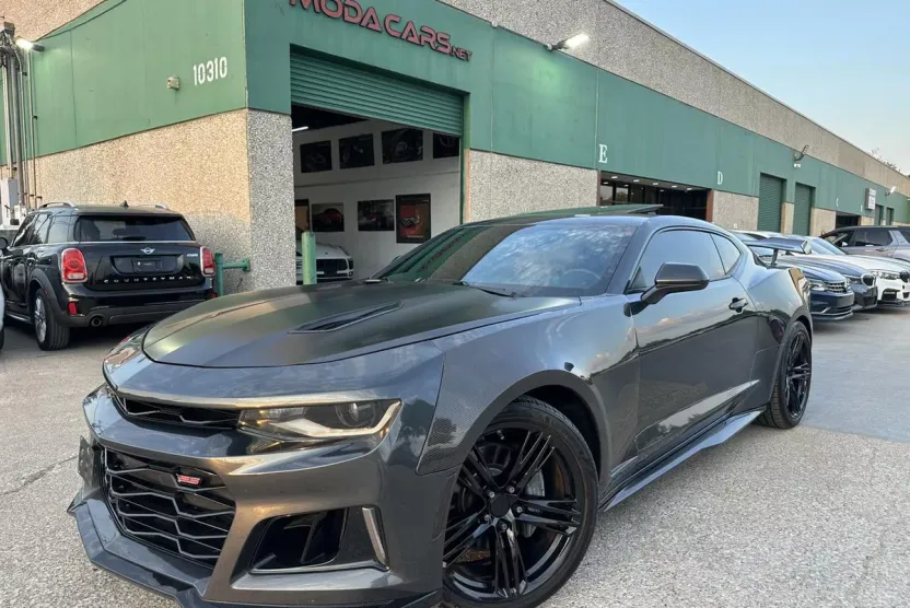 2017 Chevrolet Camaro 2SS photo 1