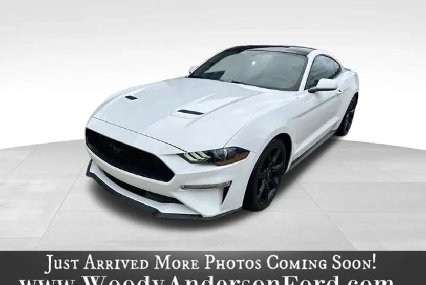 2018 Ford Mustang EcoBoost photo 1