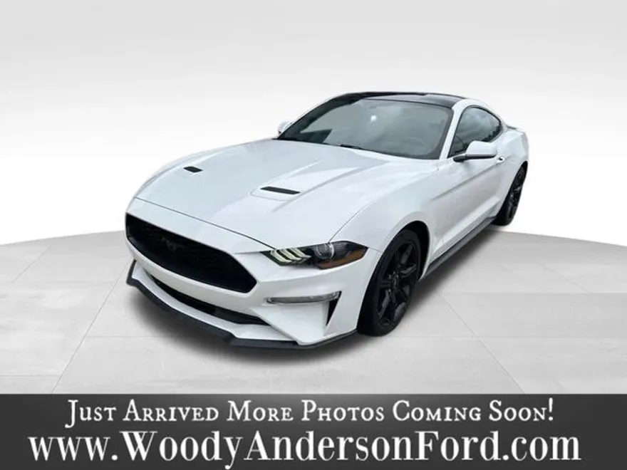 2018 Ford Mustang EcoBoost photo 1