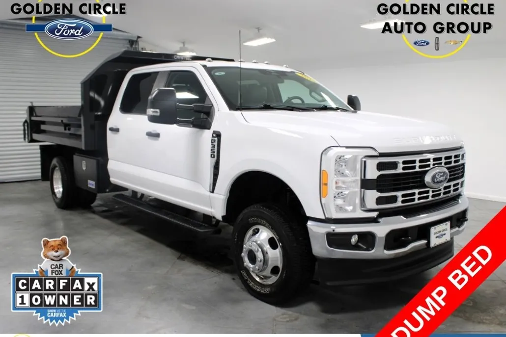 2023 Ford F-350 photo 1