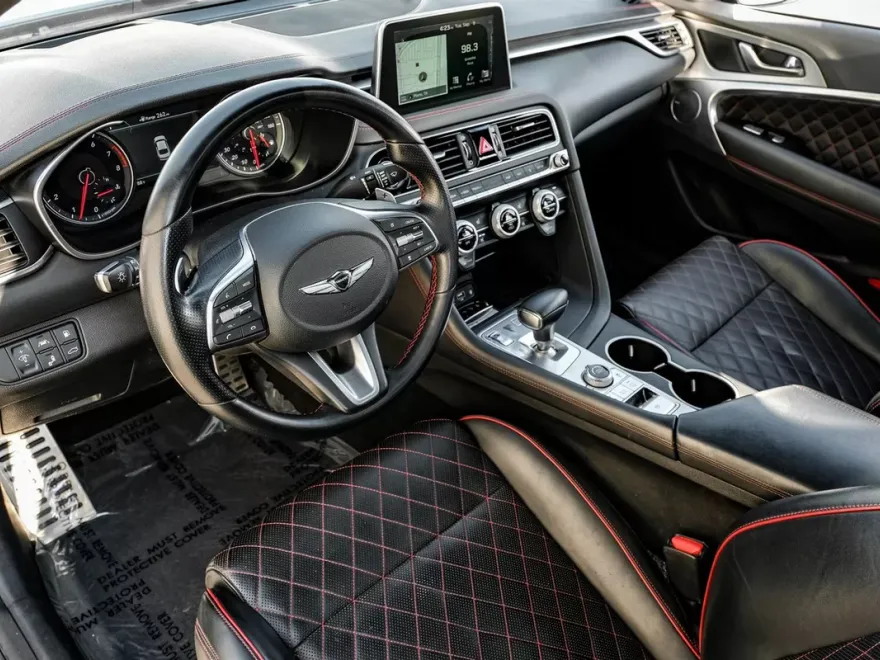 2019 Genesis G70 2.0T Advanced photo 1