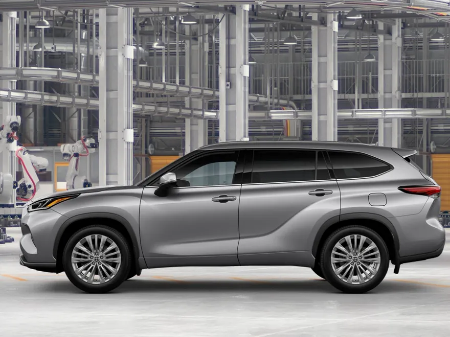 2025 Toyota Highlander Platinum photo 1