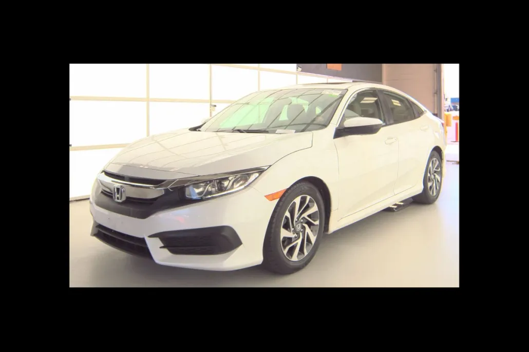 2018 Honda Civic EX photo 1