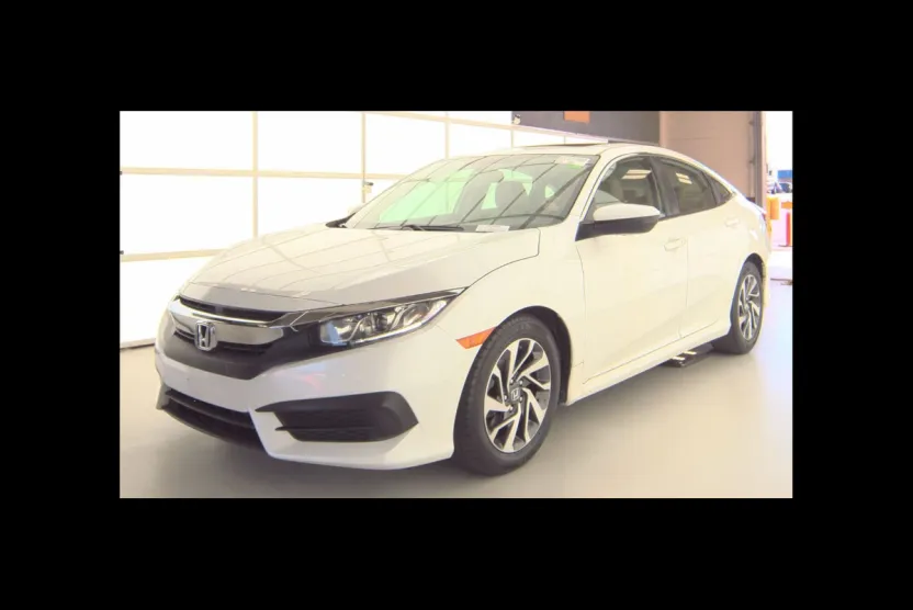 2018 Honda Civic EX photo 1