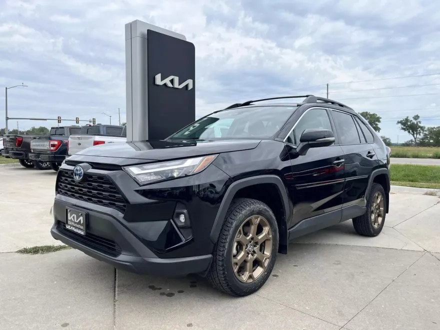 2023 Toyota RAV4 Hybrid photo 1