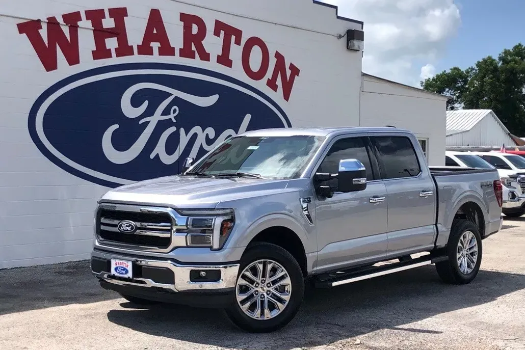 2025 Ford F-150 Lariat photo 1