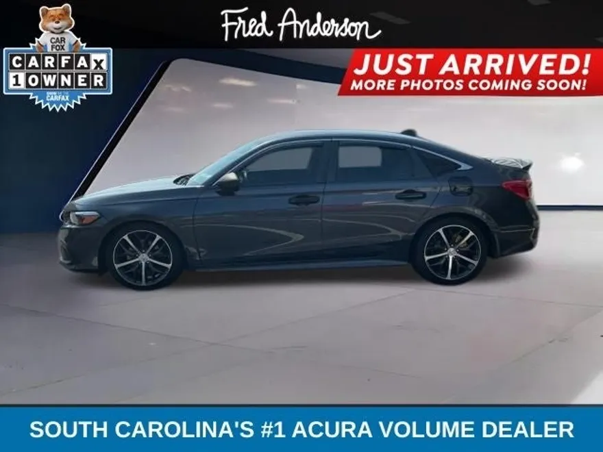 2023 Honda Civic Touring photo 1